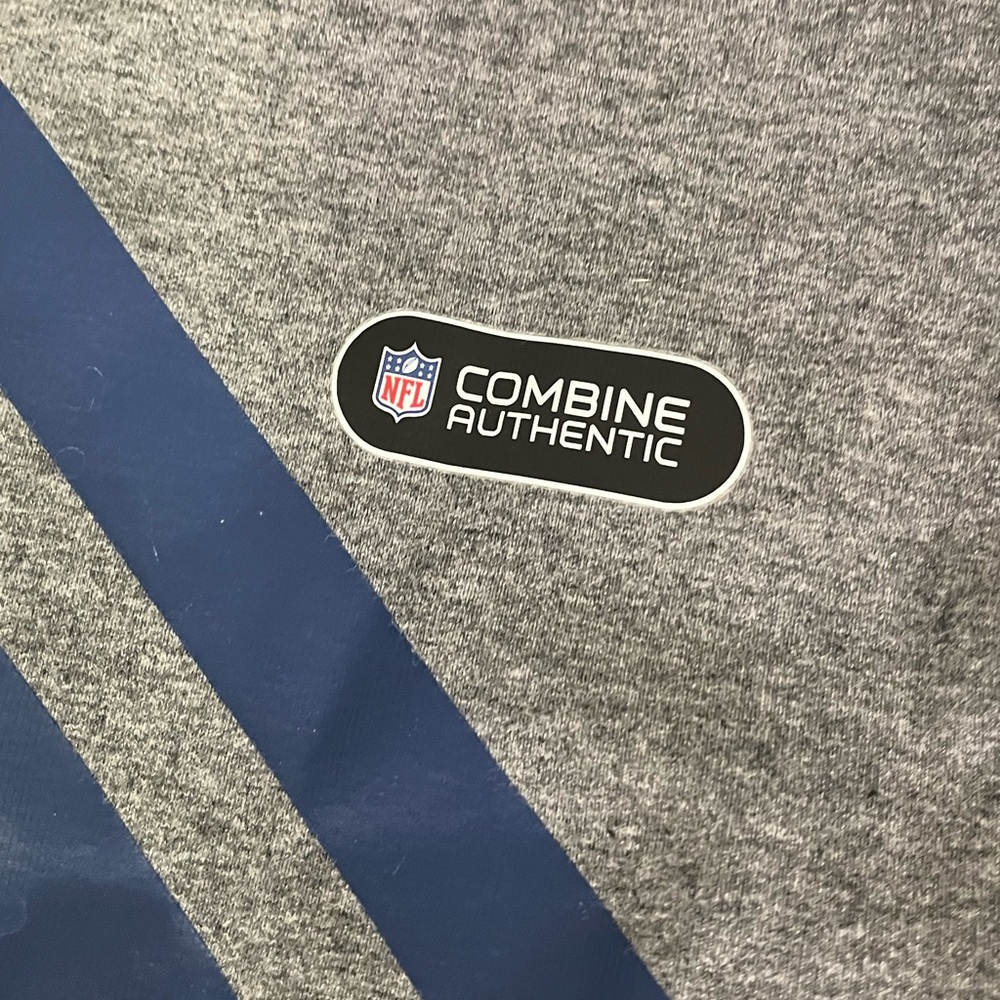 Under Armour NFL New England Patriots Women's HeatGear Ankle Leggings SZ. S - Picture 9 of 15